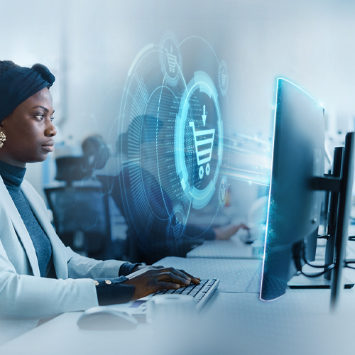 Geschäftsfrau verwendet einen Computer mit digitaler Einkaufs- und Zahlungssysteme